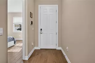 1292 Cobble Gln Dr, Port Charlotte, FL 33953 - Photo 6