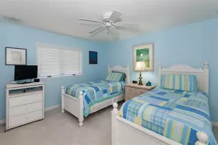 810 Carnoustie Dr, Venice, FL 34293 - Photo 48