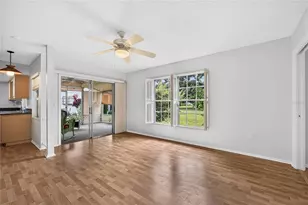 4206 Oakhurst Cir E, Sarasota, FL 34233 - Photo 28