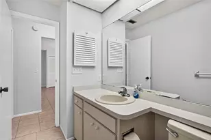 4206 Oakhurst Cir E, Sarasota, FL 34233 - Photo 42