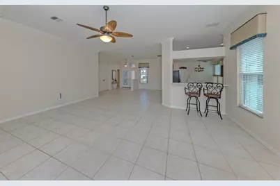 685 Misty Pine Drive, Venice, FL 34292 - Photo 8