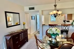 408 Cerromar Cir S, Venice, FL 34293 - Photo 4
