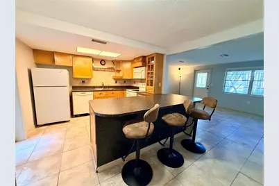 225 Magnolia Road, Venice, FL 34293 - Photo 8