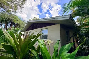 225 Magnolia Rd, Venice, FL 34293 - Photo 4