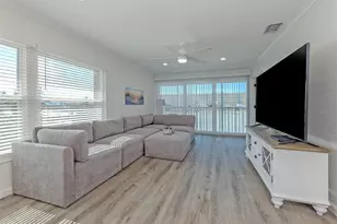 1400 Tarpon Center Dr, Venice, FL 34285 - Photo 32