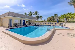 1400 Tarpon Center Dr, Venice, FL 34285 - Photo 14