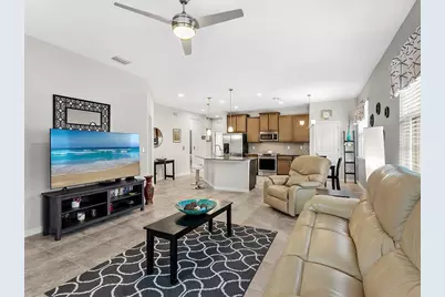 8332 Enclave Way #101, Sarasota, FL 34243 - Photo 4
