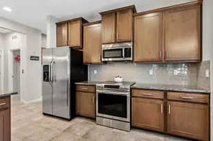8332 Enclave Way, Sarasota, FL 34243 - Photo 6