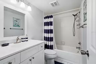 414 Cerromar Cir S, Venice, FL 34293 - Photo 34