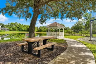 2491 Cottonwood Ln, North Port, FL 34289 - Photo 52