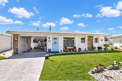 82 Circlewood Drive #A3-4, Venice, FL 34293 - Photo 1