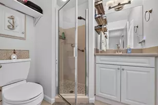 82 Circlewood Dr, Venice, FL 34293 - Photo 20