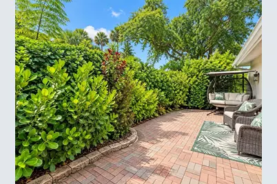 2979 Captiva Gardens Drive #22, Sarasota, FL 34231 - Photo 20