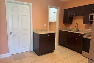 530 Briarwood Rd, Venice, FL 34293 - Photo 12