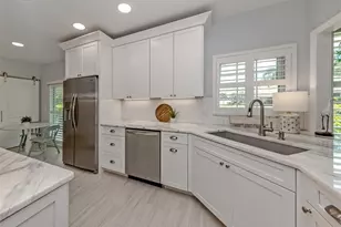 1435 Colony Pl, Venice, FL 34292 - Photo 10