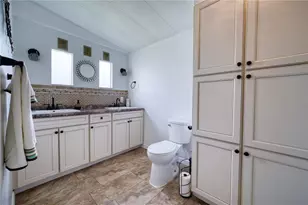 273 Captains Ct, North Port, FL 34287 - Photo 28
