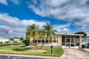 273 Captains Ct, North Port, FL 34287 - Photo 2
