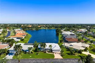 903 Pinehurst Ln, Venice, FL 34293 - Photo 1