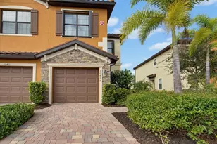 20429 Lagente Cir, Venice, FL 34293 - Photo 1
