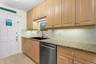 200 The Esplanade N, Venice, FL 34285 - Photo 18