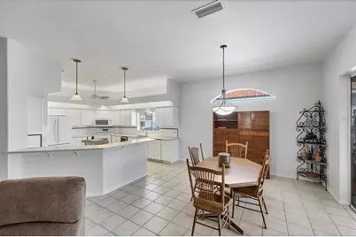 446 Pinewood Lake Drive, Venice, FL 34285 - Photo 32