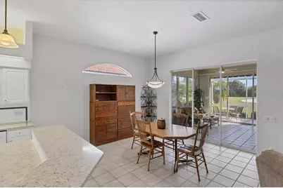 446 Pinewood Lake Drive, Venice, FL 34285 - Photo 10