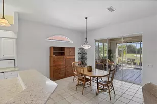 446 Pinewood Lake Dr, Venice, FL 34285 - Photo 10