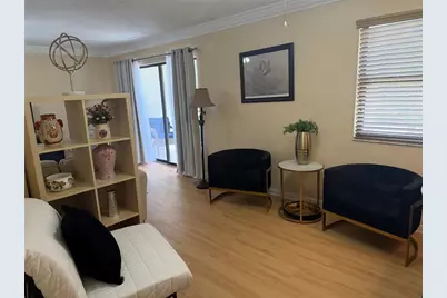 634 Bird Bay Drive E #201, Venice, FL 34285 - Photo 6