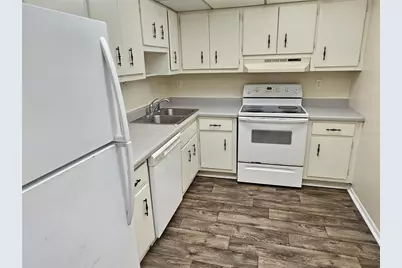 245 Center Road #211, Venice, FL 34285 - Photo 6
