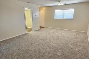 245 Center Rd, Venice, FL 34285 - Photo 4