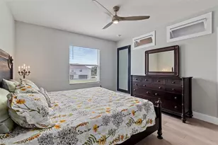 8915 Milestone Dr, Sarasota, FL 34238 - Photo 18