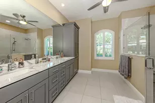 143 Wayforest Dr, Venice, FL 34292 - Photo 26