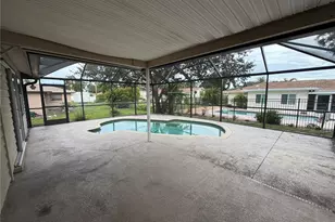 885 Darwin Rd, Venice, FL 34293 - Photo 14