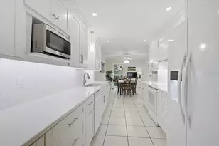 3416 Wilkinson Woods Dr, Sarasota, FL 34231 - Photo 18