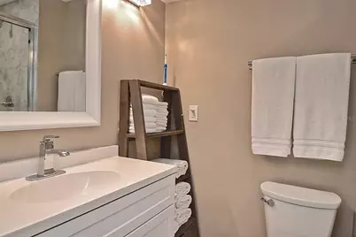 2121 Wood Street #201, Sarasota, FL 34237 - Photo 12