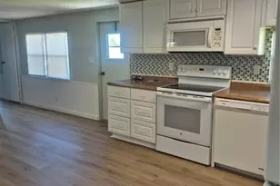 7380 Heston St, Port Charlotte, FL 33981 - Photo 4
