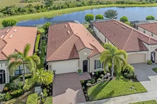 10422 Medjool Dr, Venice, FL 34293 - Photo 2