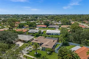 7520 Curtiss Ave, Sarasota, FL 34231 - Photo 40