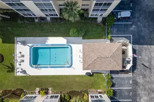 995 La Guna Dr, Venice, FL 34285 - Photo 50