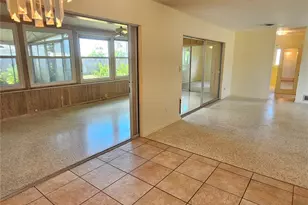 264 Glen Oak Rd, Venice, FL 34293 - Photo 12