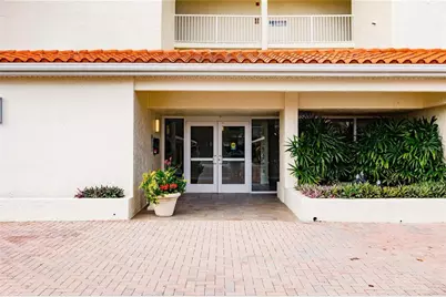 4485 Gulf Of Mexico Drive #402, Longboat Key, FL 34228 - Photo 4