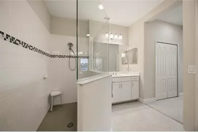 11548 Okaloosa Drive W, Venice, FL 34293 - Photo 24