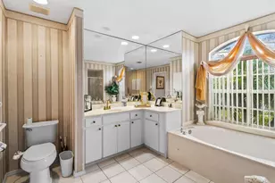 546 Laurel Cherry Ln, Venice, FL 34293 - Photo 30