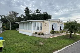 623 Cervina Dr, Venice, FL 34285 - Photo 4