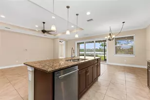 19064 Billfish Ave, Venice, FL 34292 - Photo 10