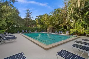 1657 Brookhouse Cir, Sarasota, FL 34231 - Photo 32