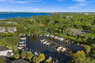 1657 Brookhouse Cir, Sarasota, FL 34231 - Photo 4