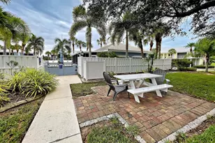 435 Cerromar Ln, Venice, FL 34293 - Photo 58