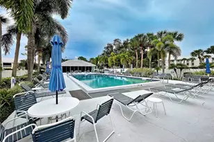 435 Cerromar Ln, Venice, FL 34293 - Photo 60
