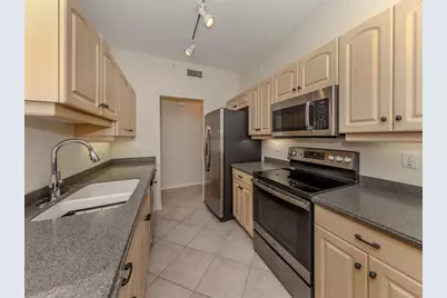 940 Cooper Street #202, Venice, FL 34285 - Photo 16